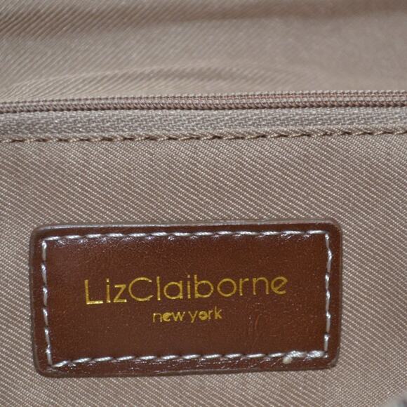 Liz Claiborne New York Four Leaf Clover Wallet - Picture 5 of 7